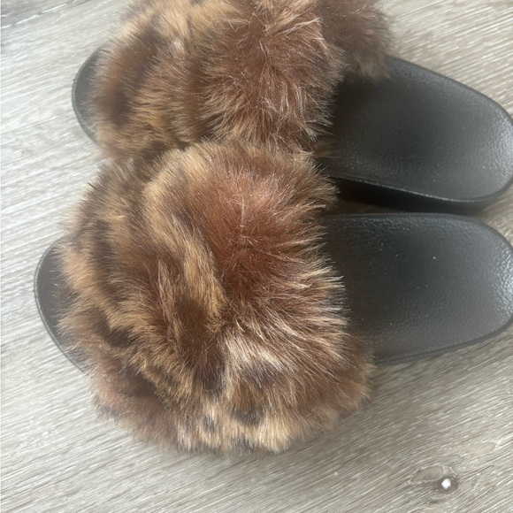 House slippers - Picture 7 of 8